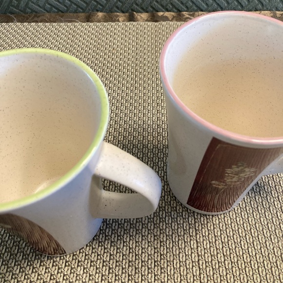 Set of 2 Tall Rustic Tea/Coffee Mugs With Coloured Rims - Picture 4 of 5